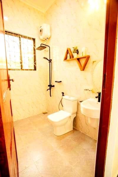 Safi House Bed & Breakfast Boma la Ngombe Екстериор снимка
